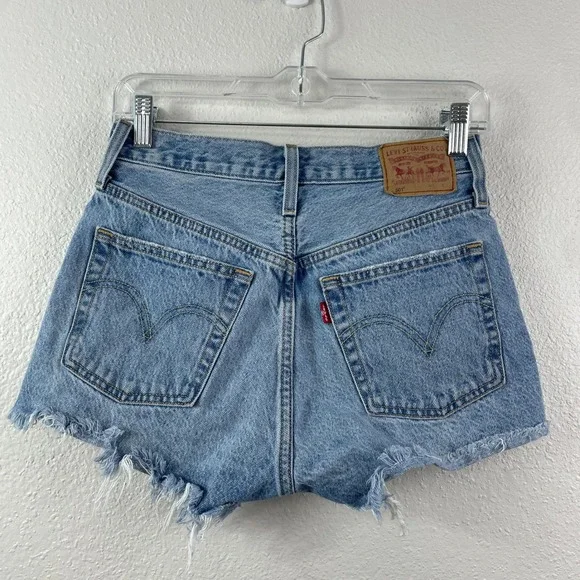 Levis 501 Original High Rise Distressed Denim Shorts Light Wash Blue W26 56327 - Picture 2 of 8